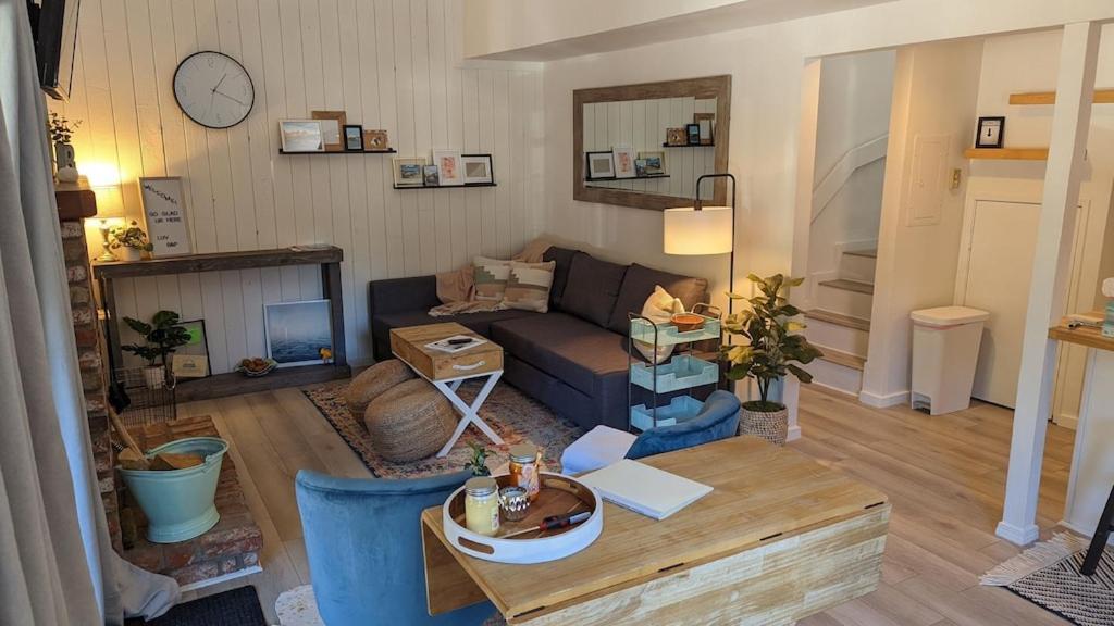 Cozy Condo Walking Distance To Village And Gondola W/ Pool/ Jacuzzi Sleeps 4. Маммот-Лейкс Екстер'єр фото